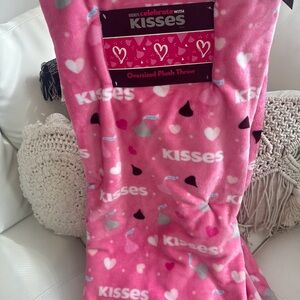 Hershey’s Pink Heart and Kisses Plush Throw